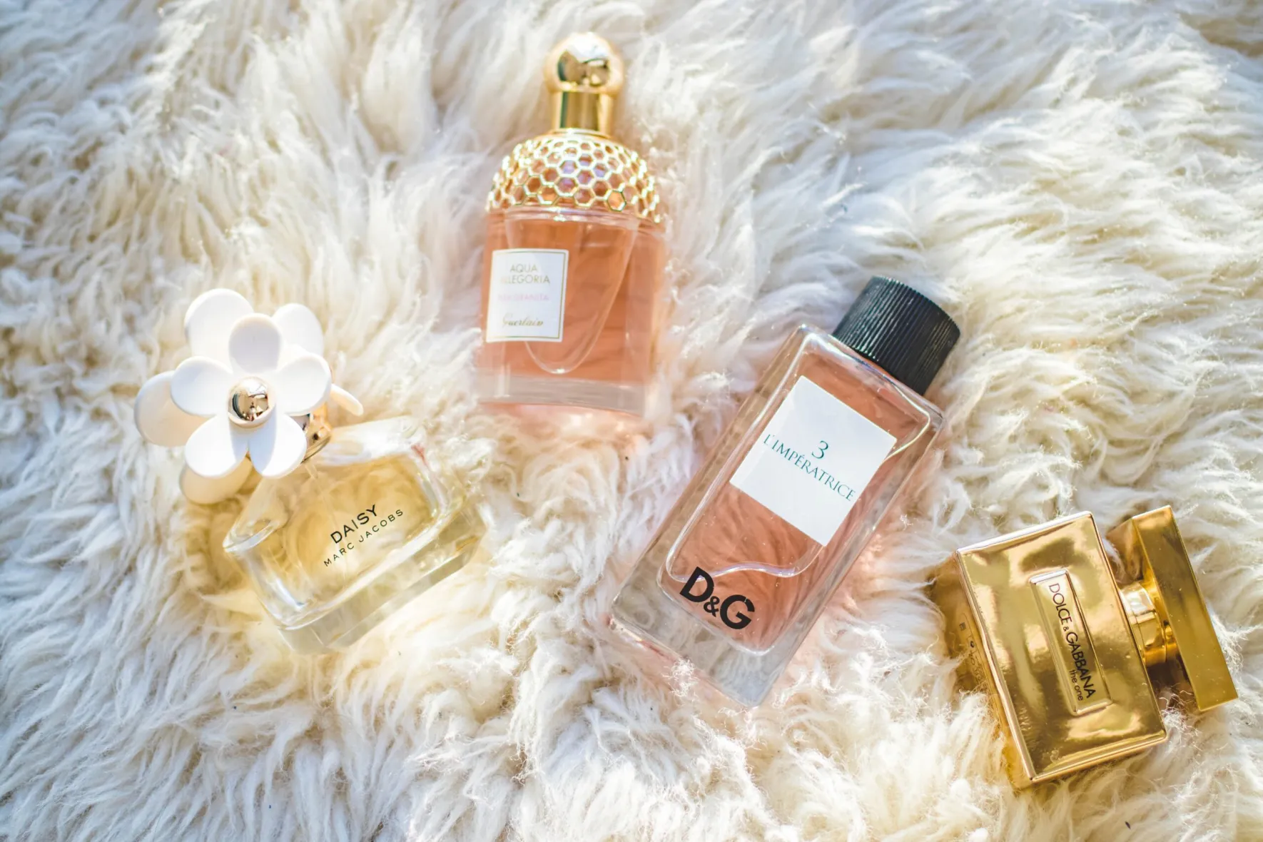 Vanilla Voyage by Maison Asrar – uniseks parfum vol warmte en charme
